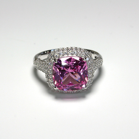 Elegancki pierścionek srebrny z Rose Moissanit