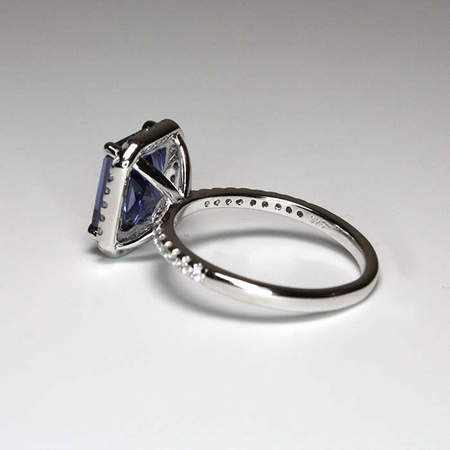 Magiczny tanzanit rodem z Orientu