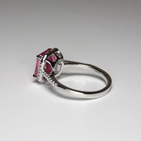 Srebrny pierścionek z różowym Turmalinem paraiba
