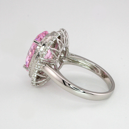 Srebrny pierścionek z kwarcem różowym „Róża Sułtanki”