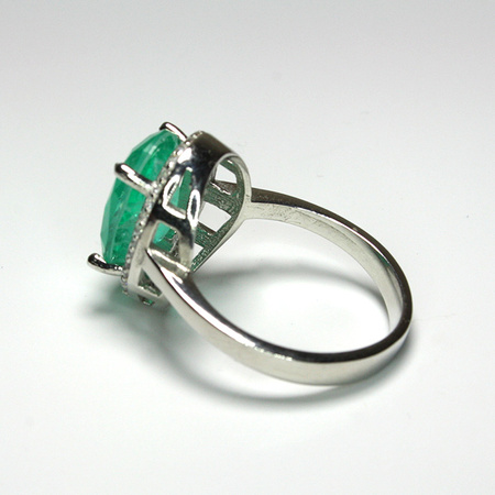 Srebrny pierścionek z turkusowym turmalinem Paraiba