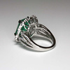 Serenada Sułtana - Srebrny pierścionek z zielonym turmalinem Paraiba i szmaragdami