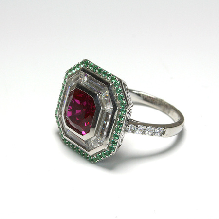 Poezja Orientu - pierścionek Premium z rubinem