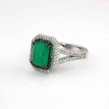 Srebrny pierścionek ze szmaragdem "Szmaragdowa Sułtanka"