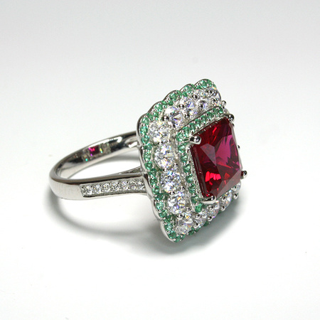 Blask Orientu - pierścionek Premium z rubinem i cyrkoniami