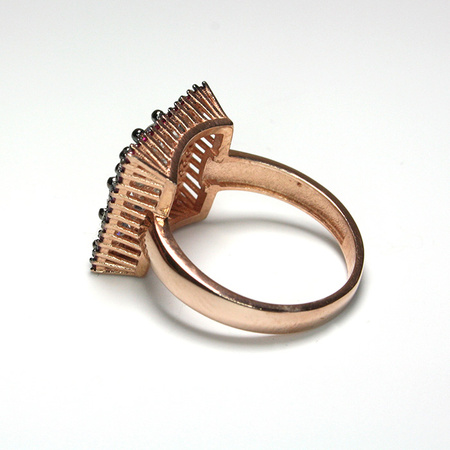 Osmański pierścionek srebrny z cyrkoniami