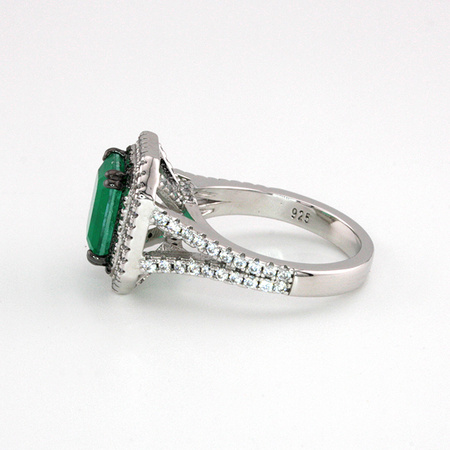 Srebrny pierścionek ze szmaragdem "Szmaragdowa Sułtanka"